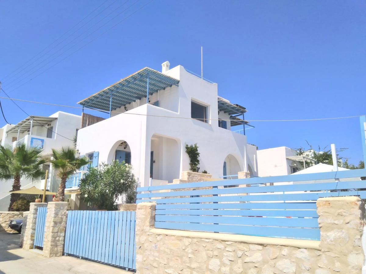 Villa Danae - Seaside Villa With Pool & Hot Tub Piso Livadi Exterior photo
